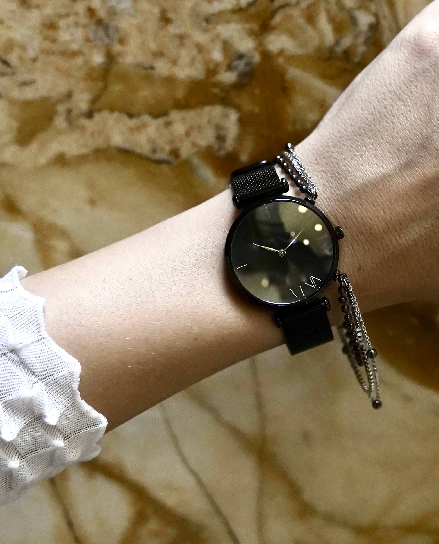 VI VA Black Watch mit Layering Buzz ArtChain aus dem ATELIER VI VA